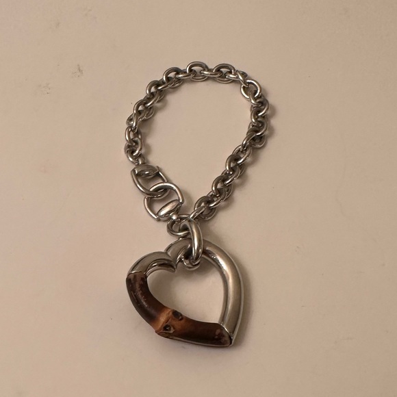 Gucci Authentic Bamboo Heart Bracelet - Picture 3 of 5